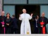 O Papa repreende a ascensão da guerra dirigida pela IA, dizendo que isso o está levando a uma espiral de aniquilação