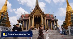 Visitantes malcomportados forçam a Tailândia a encerrar o visto de entrada de 60 dias.