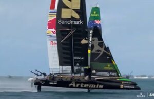 O proprietário da celebridade Ryan Reynolds junta-se às corridas SailGP