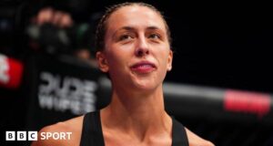Dakota Dacheva: O britânico voltou de lesão em julho contra Dennis Keilholtz