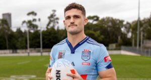 A primeira partida do time contra o Queensland Maroons