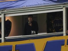 Paredes foi ao WC, Úbeda não continua e Riquelme culpa o árbitro
