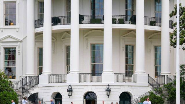 AFP_20260517_2276621916_v1_HighRes_PresidentTrumpLooksAtTheWhiteHouseConstructi28e48b59-37e4-4e04-a1.jpeg
