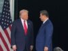 Trump parte para Pequim com ainda menos motivos para jogar