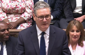 O primeiro-ministro britânico, Keir Starmer, está sob pressão à medida que a agitação trabalhista piora