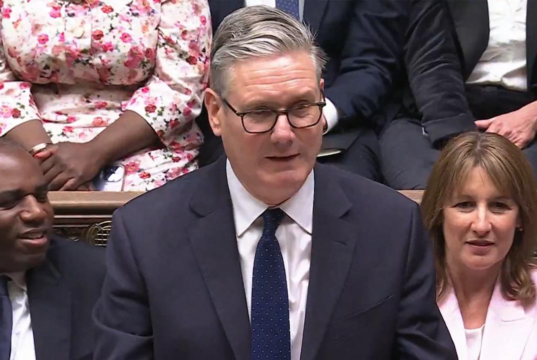 O primeiro-ministro britânico, Keir Starmer, está sob pressão à medida que a agitação trabalhista piora