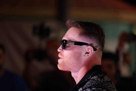 Canelo Alvarez, em seu 22º ano como boxeador profissional, diz que ‘Christian Embelli é um grande lutador’