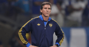 Teve sua grande chance com Obeda no Boca, não aproveitou e acabou lesionado BOCA JUNIORS El Intransigente.
