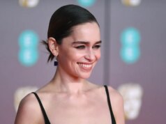 Emilia Clarke acredita que ‘enganou a morte’ durante a era Game of Thrones
