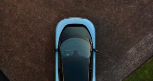 Gucci corre enquanto Ferrari fica em silêncio