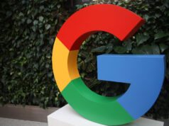 Os fundadores ocupam uma decisão judicial indiana para reverter as críticas aos negócios do Google