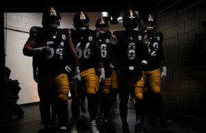 Os Steelers, esperando por uma morte tranquila, estão dispostos a esperar por Aaron Rodgers