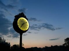 Qual é a posição do Oregon em relação ao horário de verão permanente?