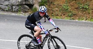 ‘As pernas estão prontas’ – Antonia Niedermaier chega à frente de mais uma etapa de montanha no Itzulia Women.