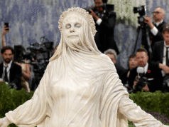 O maior desafio dos convidados do Met Gala: descobrir como fazer xixi com um look luxuoso