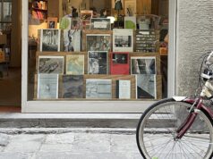 Analog Florence em exibição na exposição Pellicola Urbana em Brac