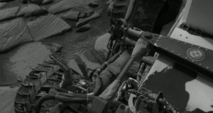 Aqui está o que as rodas do Curiosity Rover da NASA fizeram após 6 anos dirigindo em Marte (VÍDEO)