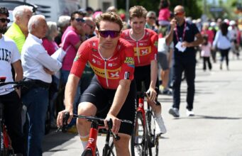 ‘Dia difícil na moto’ – Erlend Blikra forçado a sair do Giro d’Italia depois de perder o tempo cortado na etapa 11