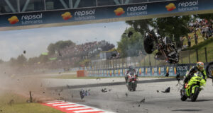 Qual é o supertraje com airbags que salvou a vida de Alex Márquez após seu brutal acidente na MotoGP?