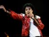 Filme biográfico de Michael Jackson quebra recordes, mas ignora seus maiores escândalos