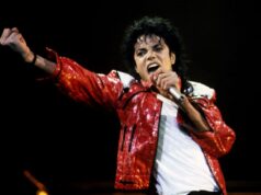 Filme biográfico de Michael Jackson quebra recordes, mas ignora seus maiores escândalos