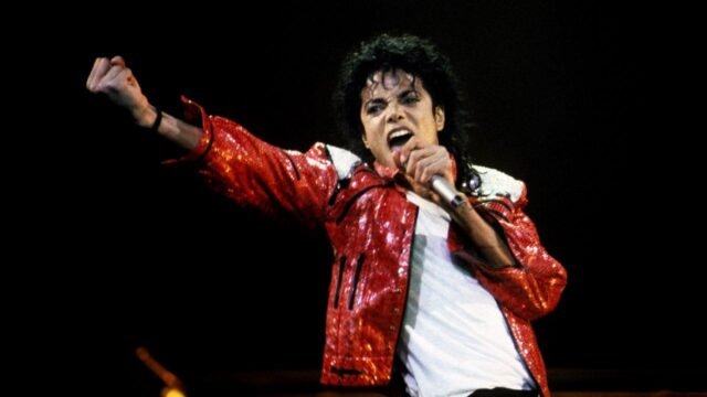 Michael-Jackson-1988.jpeg