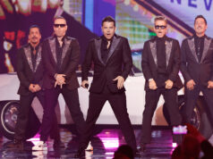 New Kids on the Block canta a música certa em 2026 AMAs