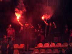 Campo do DIM gerou transtornos e partida da Libertadores contra o Flamengo foi interrompida