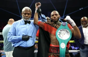 Naheer Albright tem vingança em mente antes de uma revanche com Keshawn Davis.