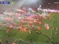 O Slavia Praga quase ganhou o campeonato, mas depois ataca jogadores e torcedores do Sparta Praga: ‘Absolutamente vergonhoso’