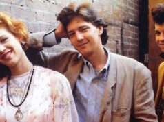 Andrew McCarthy diz que ‘Cheers’ de Ted Danson o ajudou a ficar sóbrio