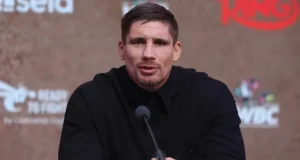 Rico Verhoeven feliz por enfrentar todos os adversários no peso pesado – com uma exceção