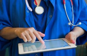 Mito: o plano do NHS para ocultar o código-fonte devido ao risco de hacking de IA enfrenta reação crescente