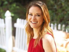 A estrela de ‘Grey’s Anatomy’ Sarah Drew compartilha o conselho de fé do pai sobre o medo