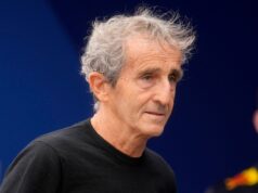O ex-piloto francês de Fórmula 1 sofreu um ferimento na cabeça