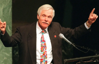 O fundador da CNN, Ted Turner, pioneiro do noticiário 24 horas, morre aos 87 anos