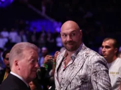 Tyson Fury e Anthony Joshua não lutarão no mesmo card em julho, confirma Frank Warren