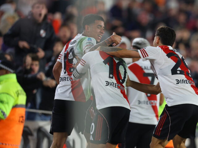 WaGjntS_2000x1500__1.jpg