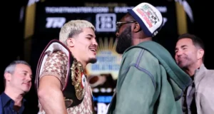 Jaron Ennis ‘se anunciará ao mundo contra Xander Zayas’
