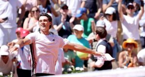 Walton, da Austrália, causou sensação no Aberto da França em Paris