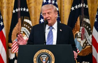 O governo Trump quer examinar minuciosamente os modelos de IA antes de liberá-los