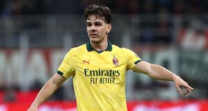 Milan considera a venda chocante de Ardon Jashari, Roma está interessada