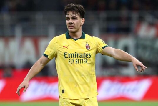 Milan considera a venda chocante de Ardon Jashari, Roma está interessada