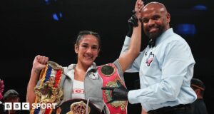 Amanda Serrano empatou o recorde de nocautes com vitória sobre Cheyenne Hanson.