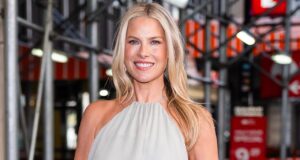 A estrela de ‘Landman’, Ali Larter, surpreendeu em uma selfie sem maquiagem durante uma viagem de fim de semana