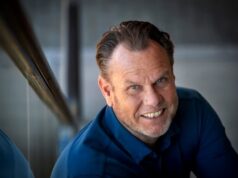 Odiando intrigas políticas e sem medo de demônios, este é Robert Eenhoorn, o novo chefe ideal do Feyenoord.