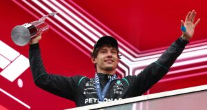 Antonelli venceu a F1 2026 quando Russell se aposentou em Montreal