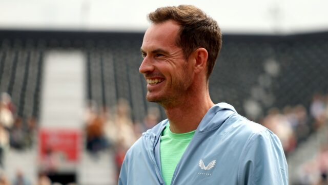andy-murray-smiles-andy-murray-1080119076.jpg