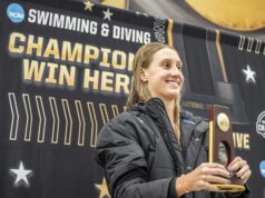 Anna Moesch marca relações públicas nas preliminares do 100 Free na AP Race London