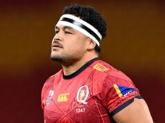 A estrela dos Wallabies, Hunter Paisami, se machucou na final do Super Rugby Pacific na noite passada